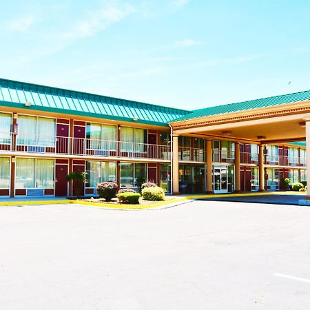 Red Roof Inn & Suites Cave City Ngoại thất bức ảnh