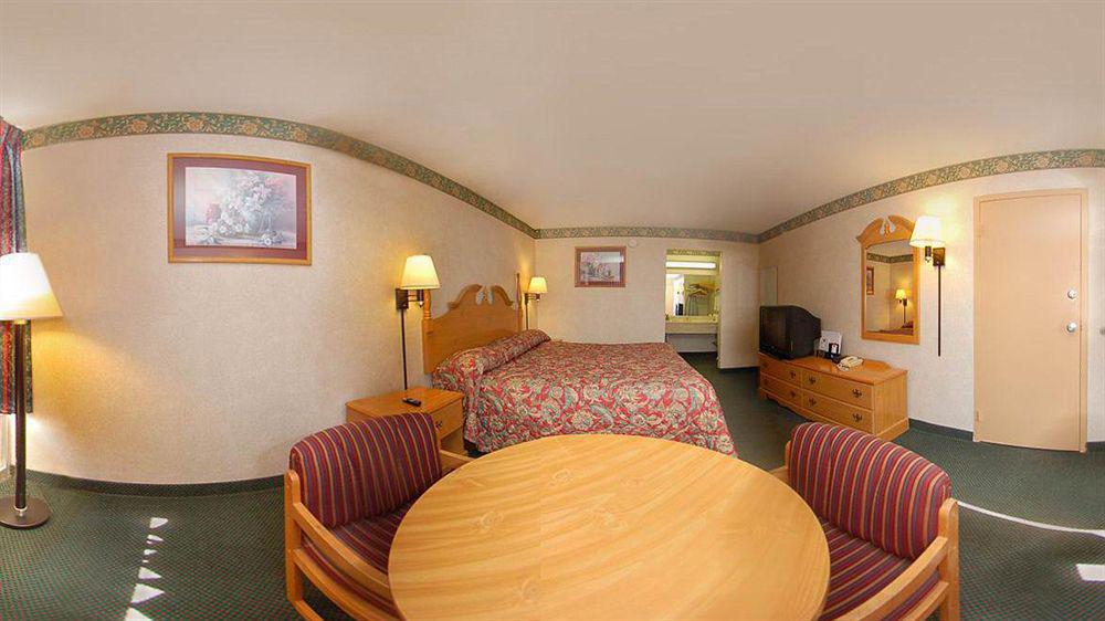Red Roof Inn & Suites Cave City Ngoại thất bức ảnh