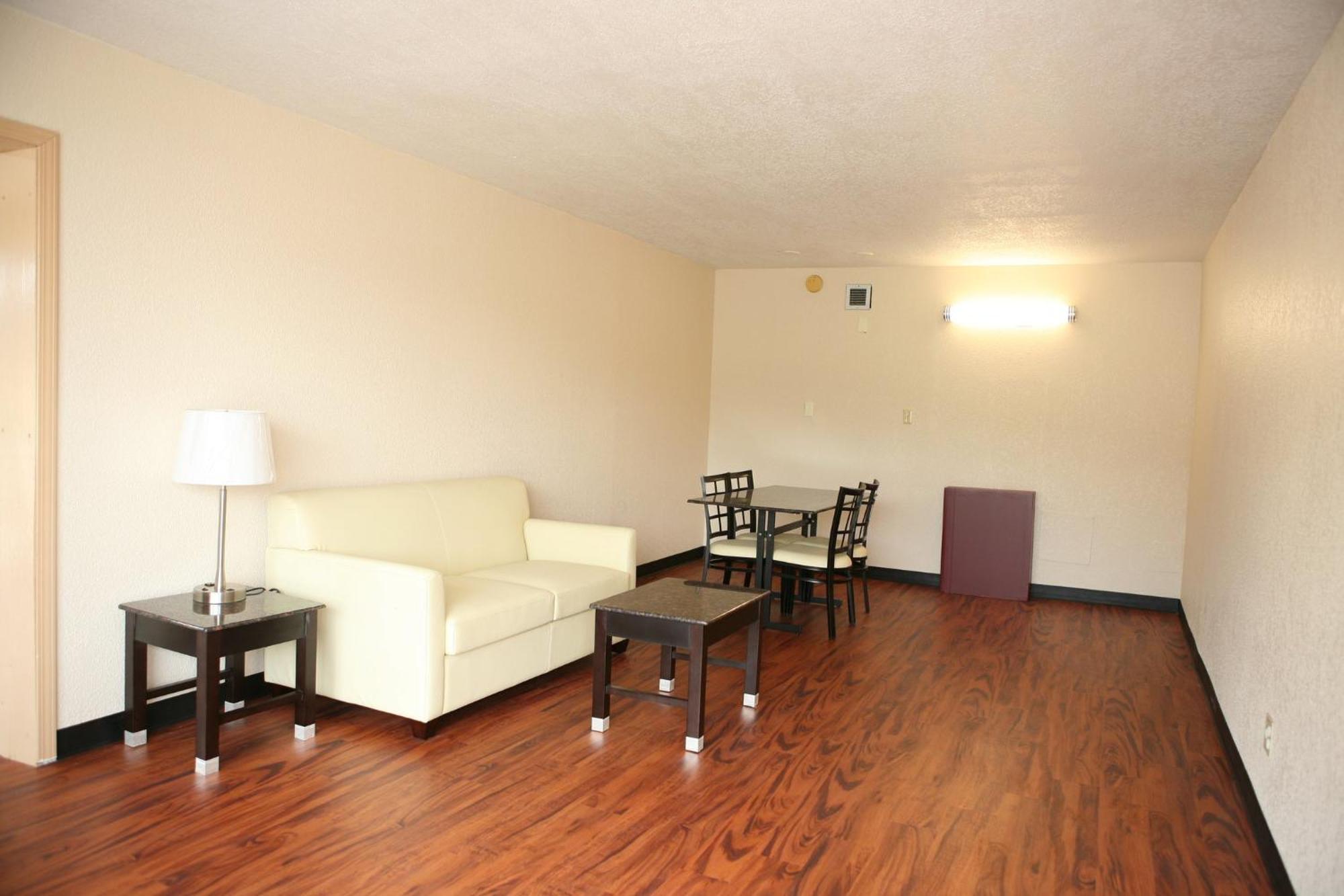 Red Roof Inn & Suites Cave City Ngoại thất bức ảnh