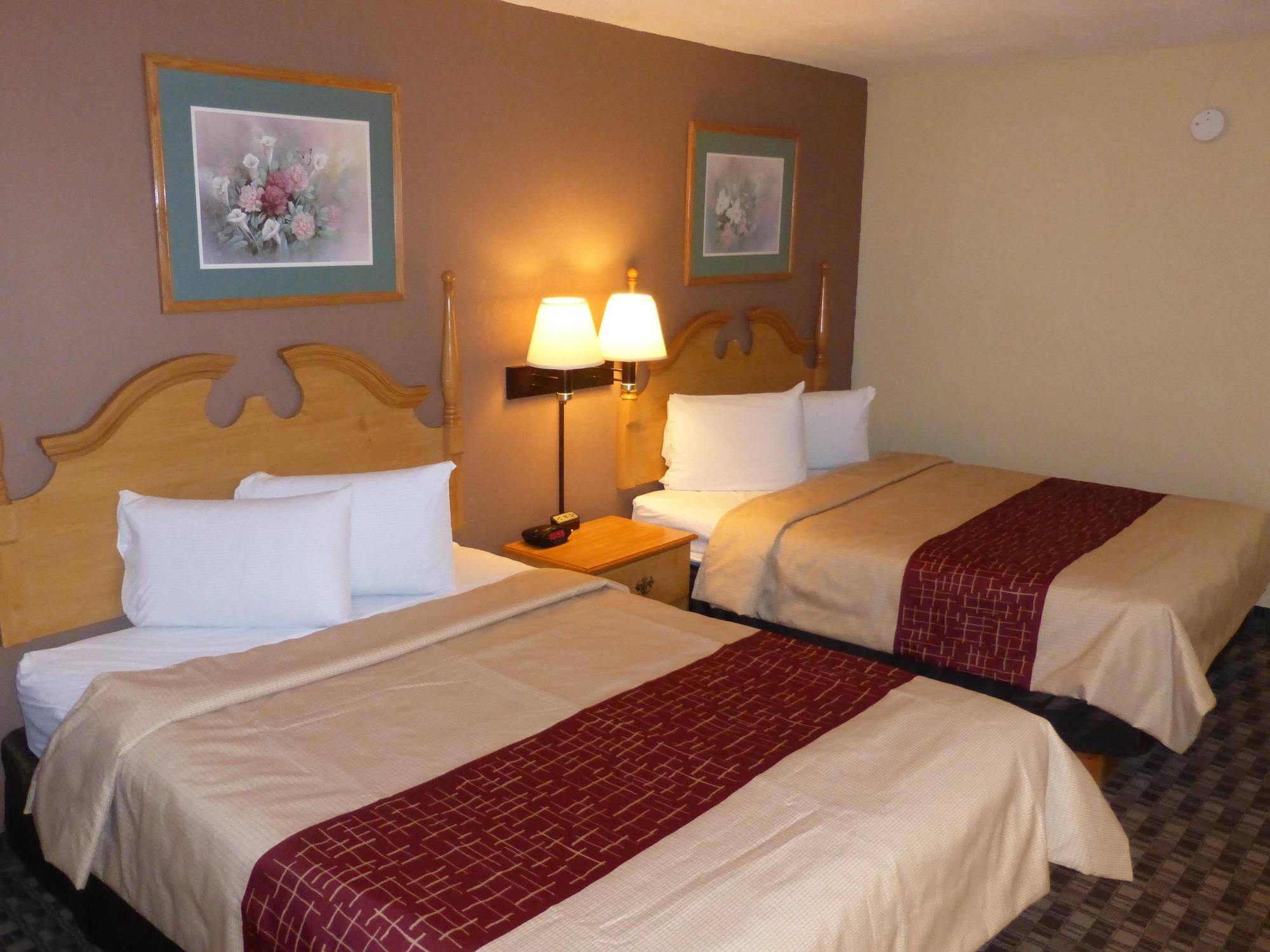 Red Roof Inn & Suites Cave City Ngoại thất bức ảnh