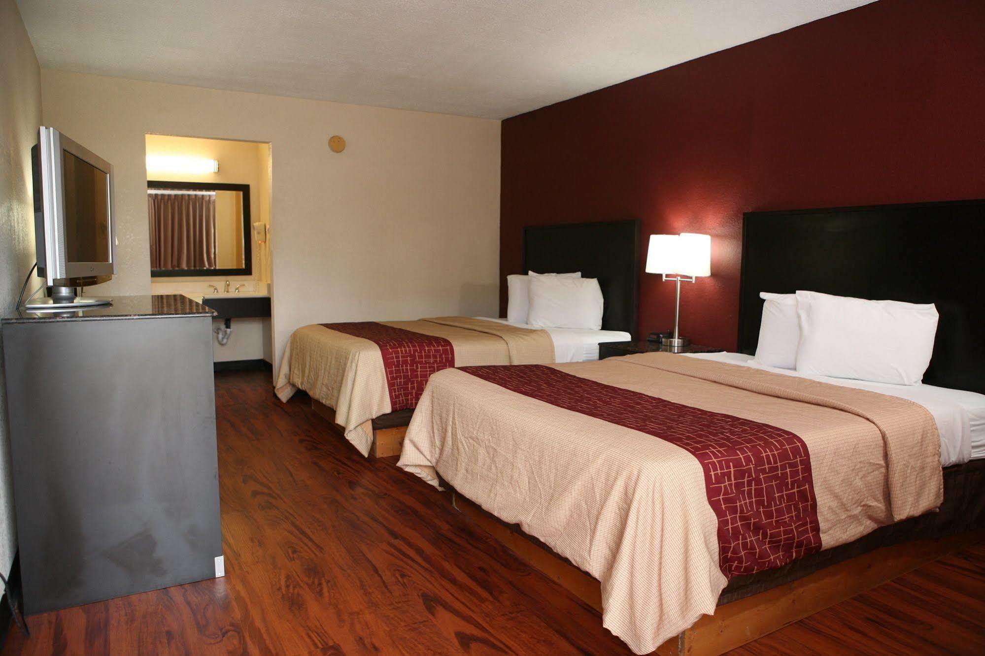 Red Roof Inn & Suites Cave City Ngoại thất bức ảnh